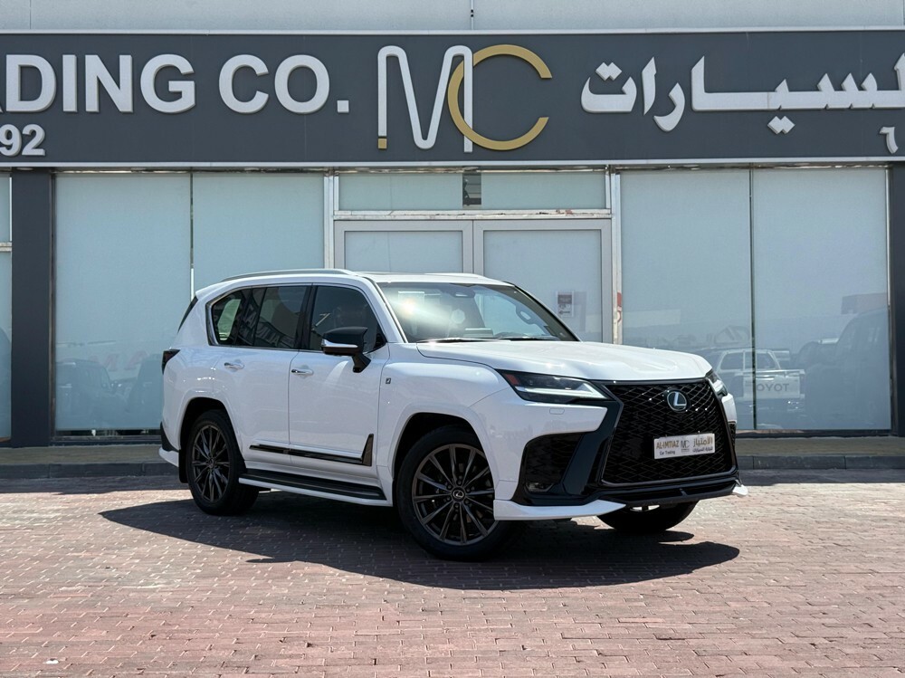 Lexus LX 600  F-Sport 2025 - Image 3