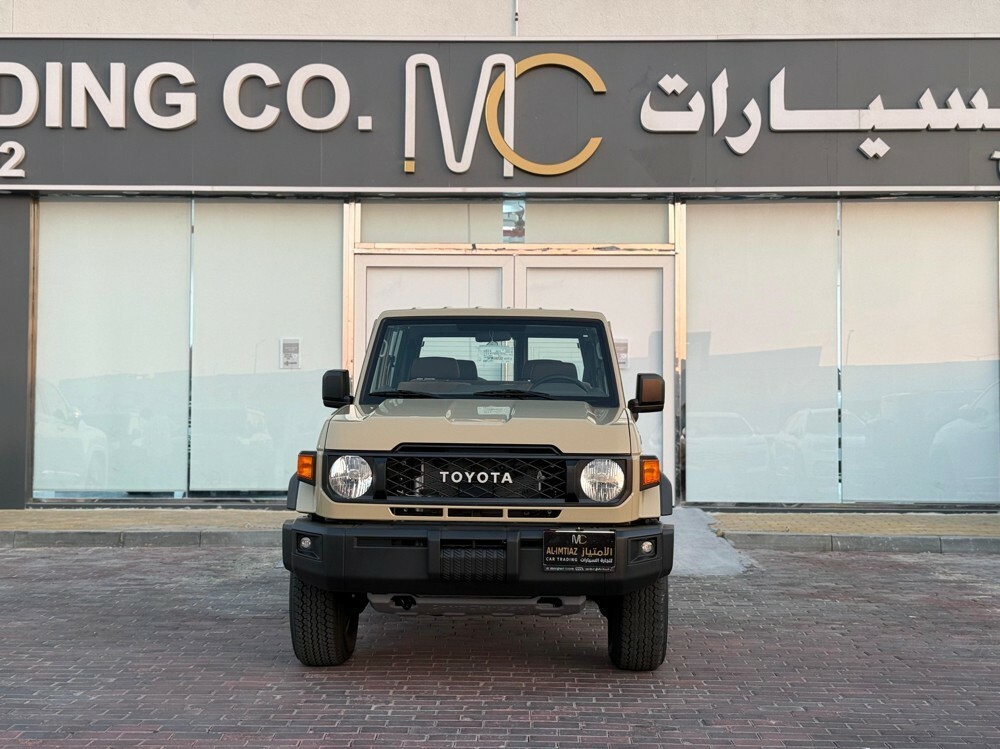 Toyota Land Cruiser LX 2025 - Image 2