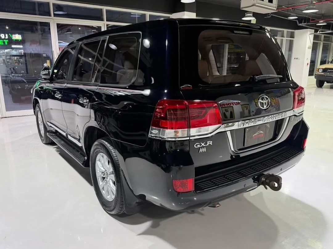 Toyota Land Cruiser GX.R 2019 - Image 3