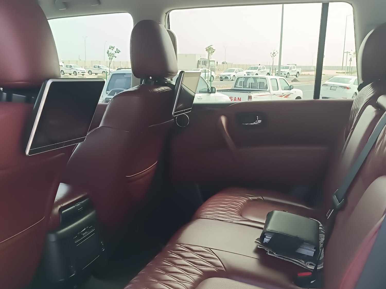 Nissan Patrol  Platinum 2022 - Image 3