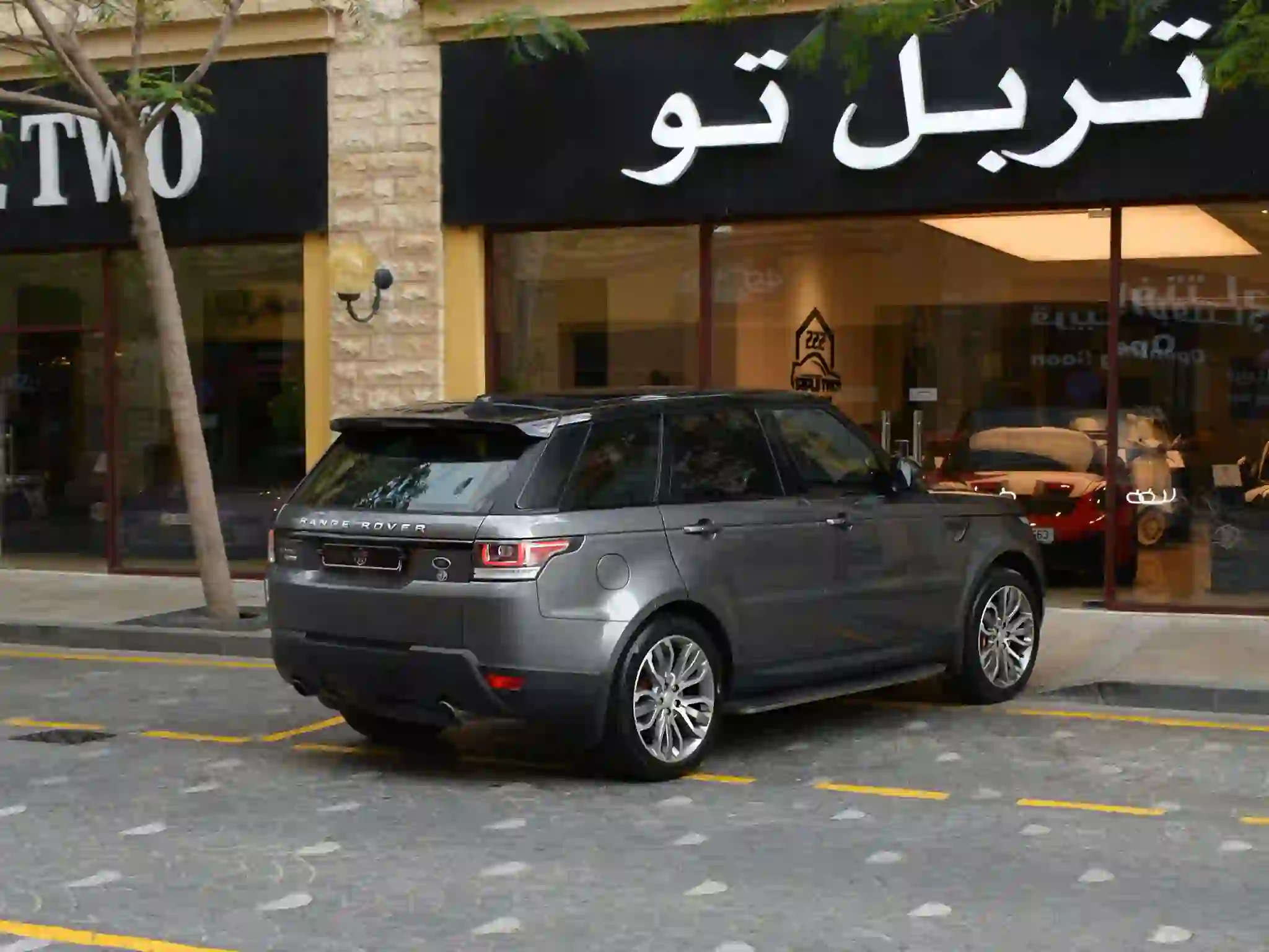 Land Rover Range Rover Sport 2015 - Image 3