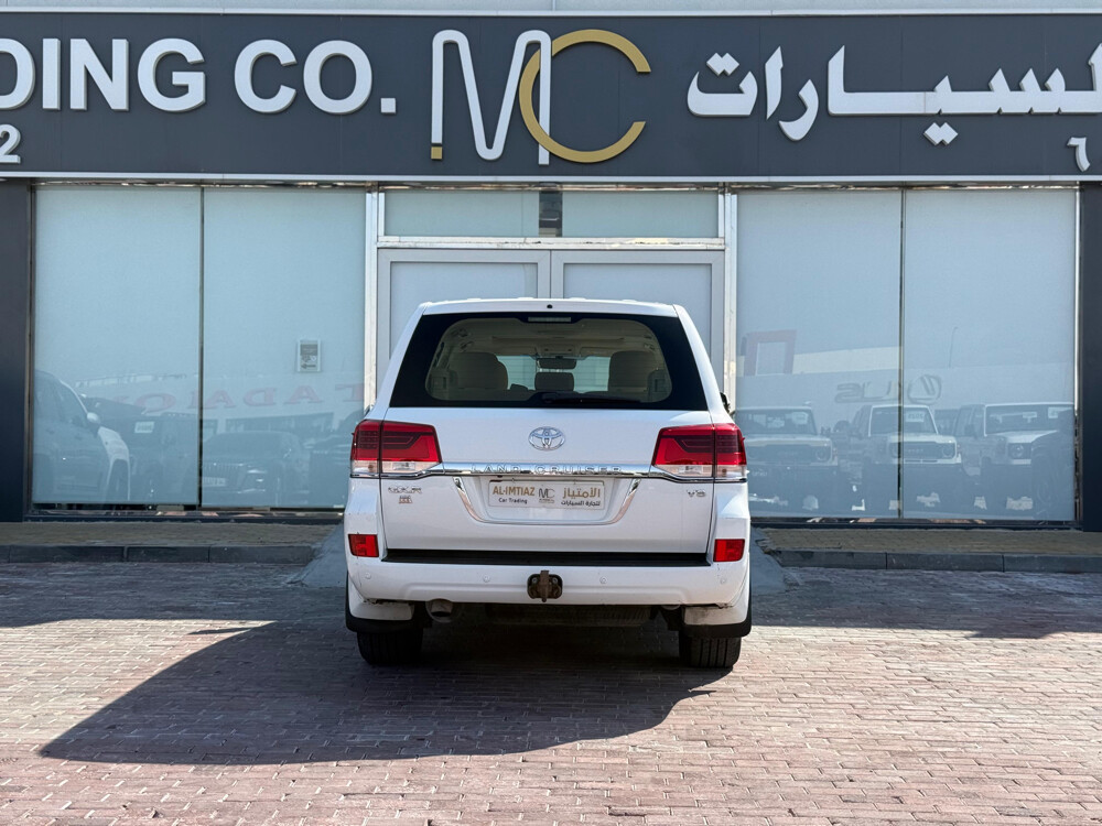 Toyota Land Cruiser GX.R 2016 - Image 4