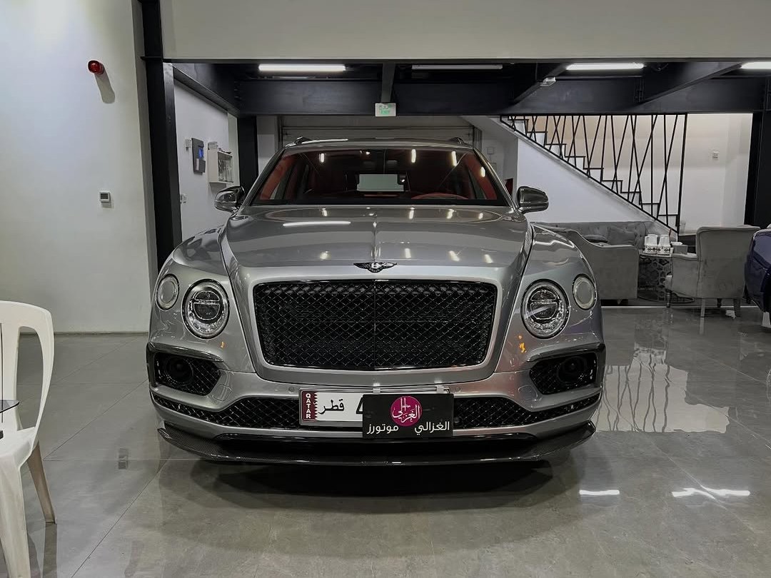 Bentley Bentayga 2017 - Image 2