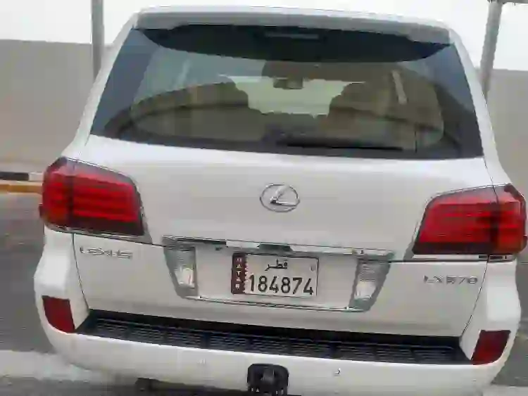 Lexus LX 570 S 2009 - Image 3