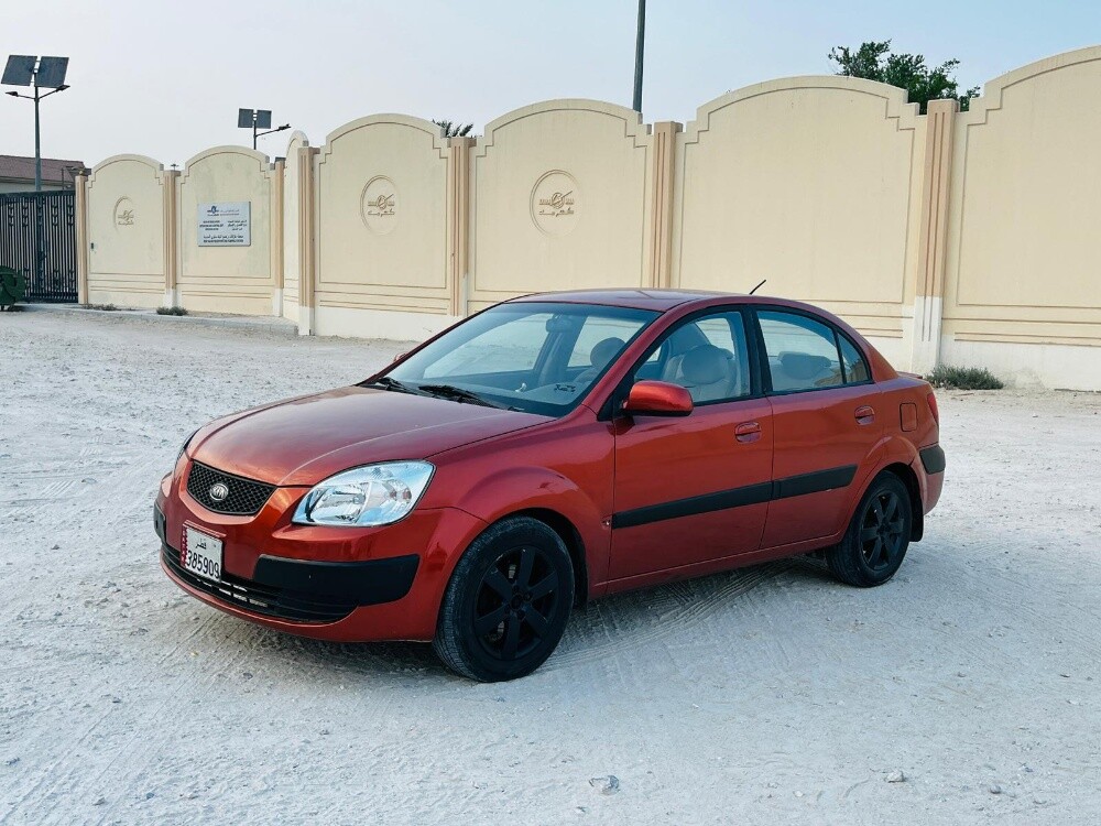 Kia Cerato 2007 - Image 2