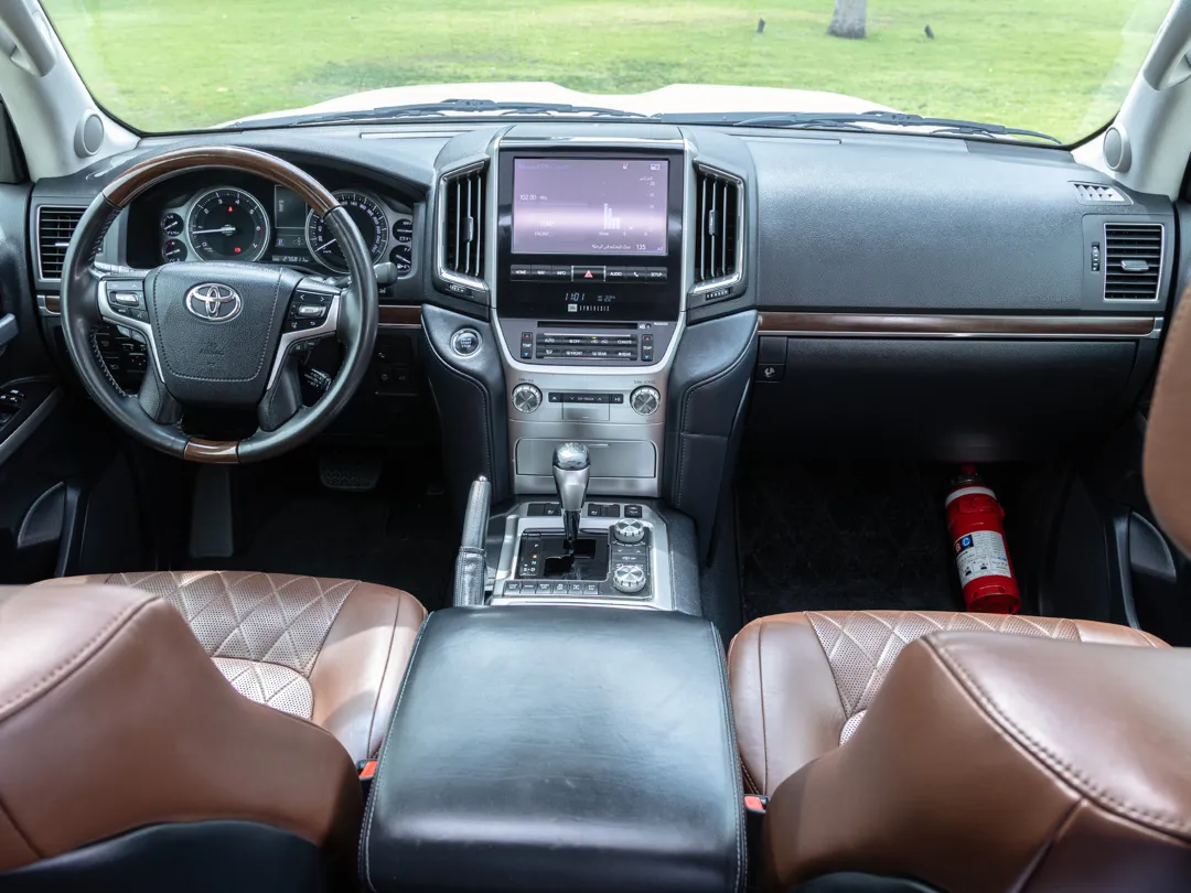 Toyota Land Cruiser VX.S 2017 - Image 3