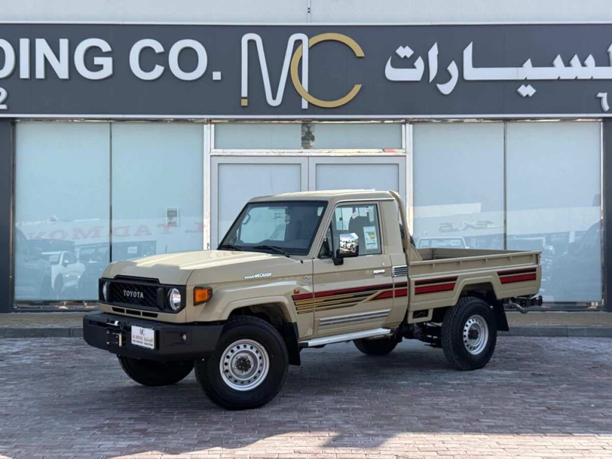 Toyota Land Cruiser LX 2025
