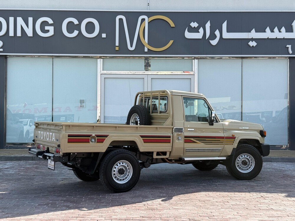 Toyota Land Cruiser LX 2025 - Image 4