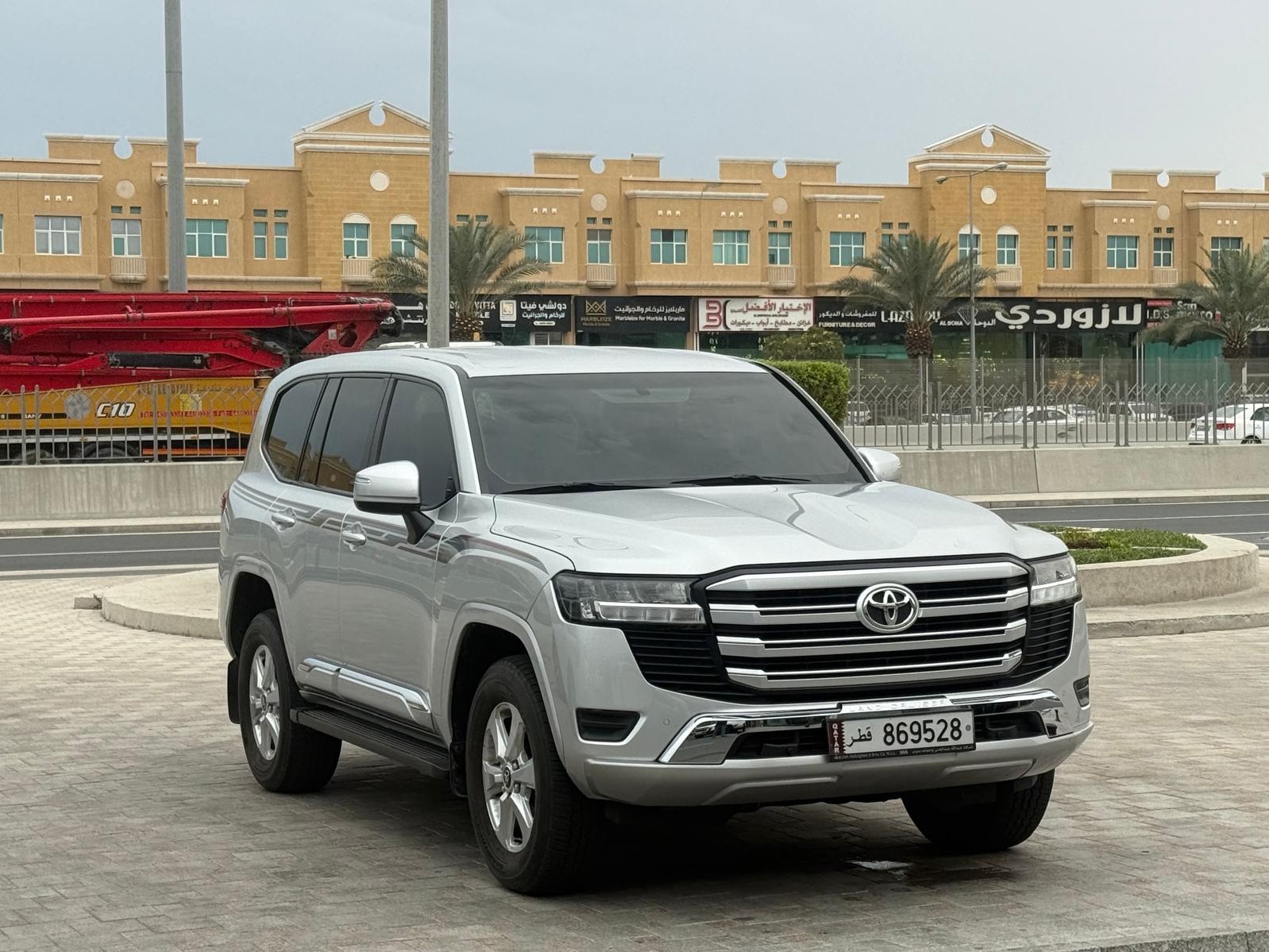 Toyota Land Cruiser GX.R 2023 - Image 3