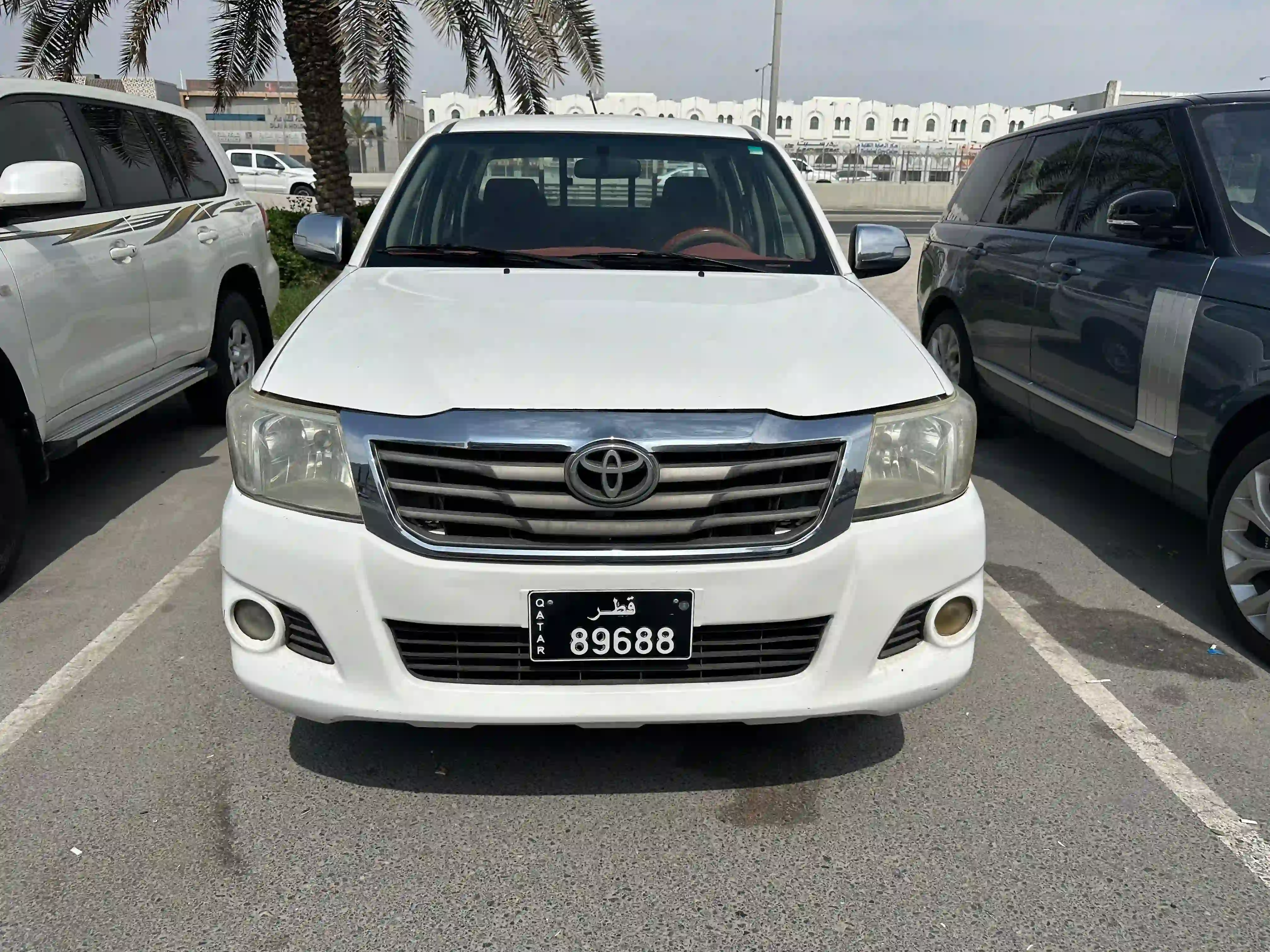 Toyota Hilux 2013 - Image 2