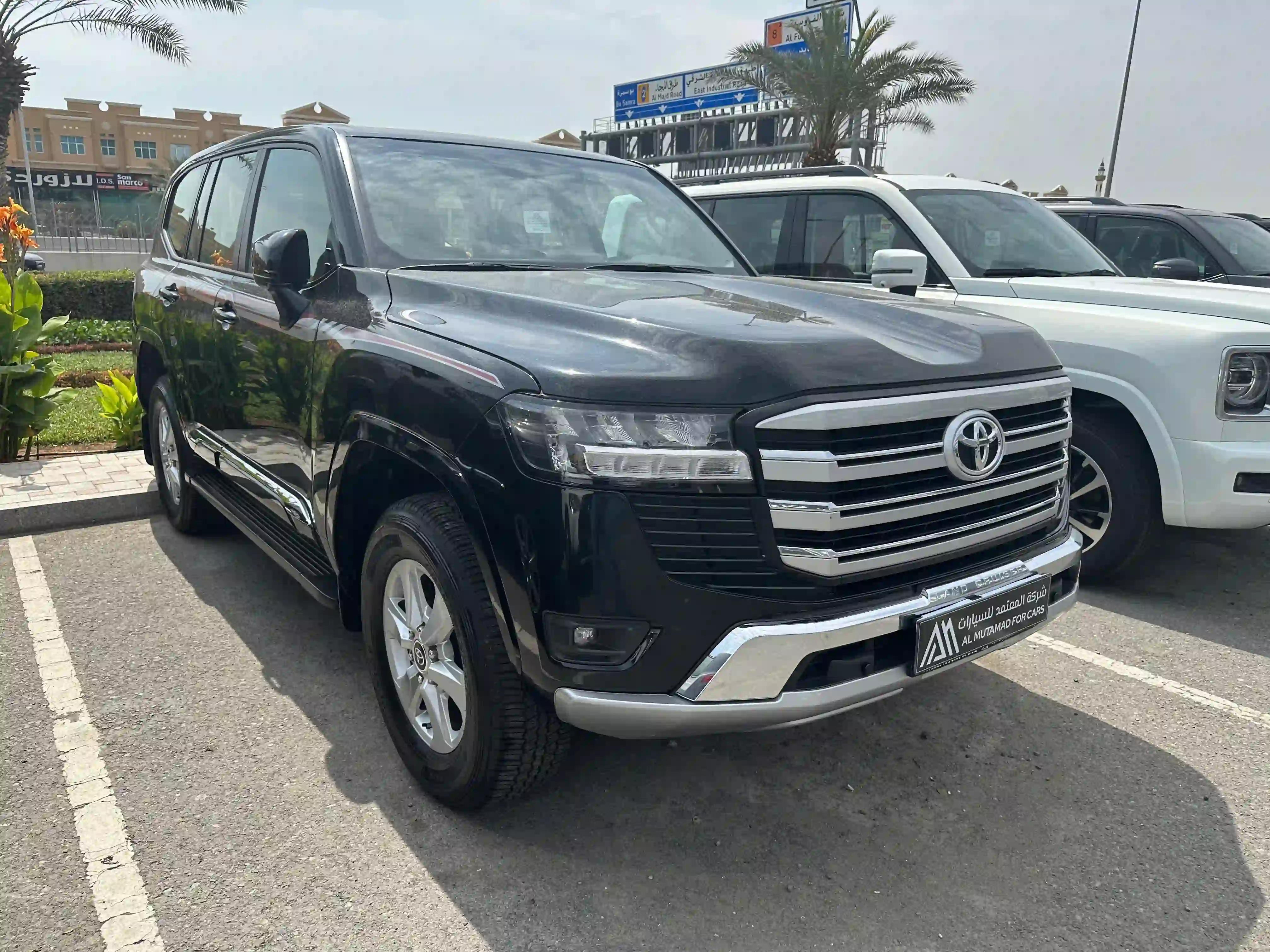 Toyota Land Cruiser GX.R 2024 - Image 3