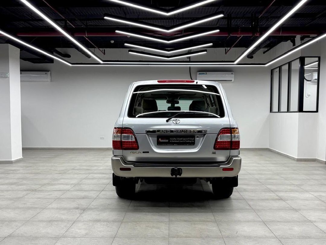 Toyota Land Cruiser GX.R 2007 - Image 4