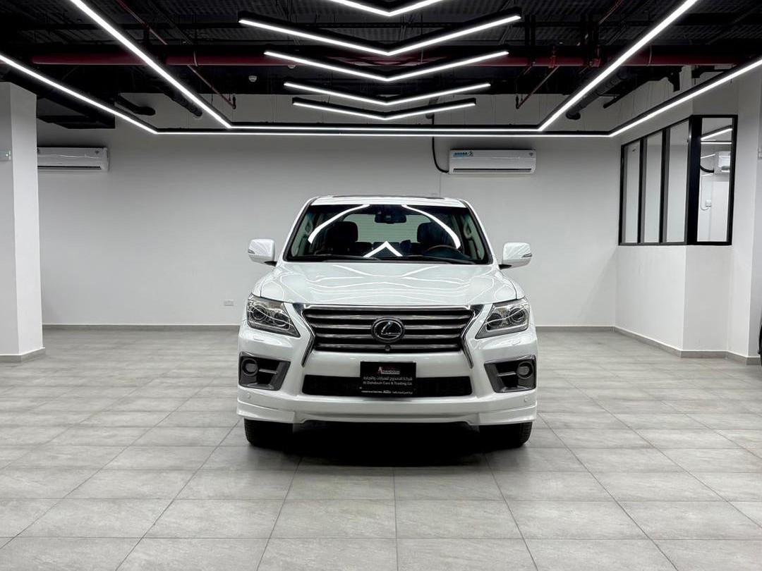Lexus LX 570 S 2015