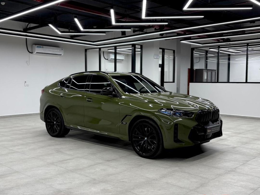 BMW X-Series X6 M 2024 - Image 2