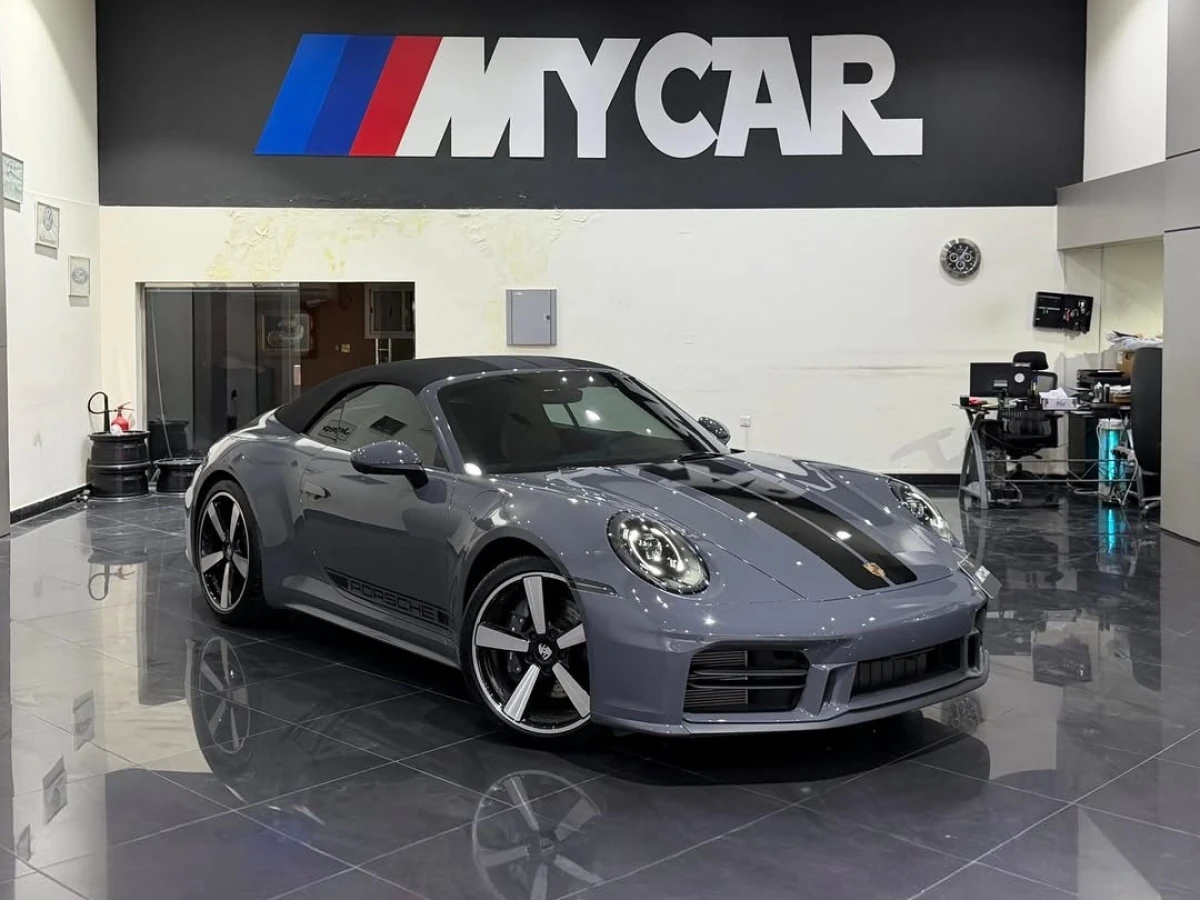 Porsche 911 CARRERA 2025