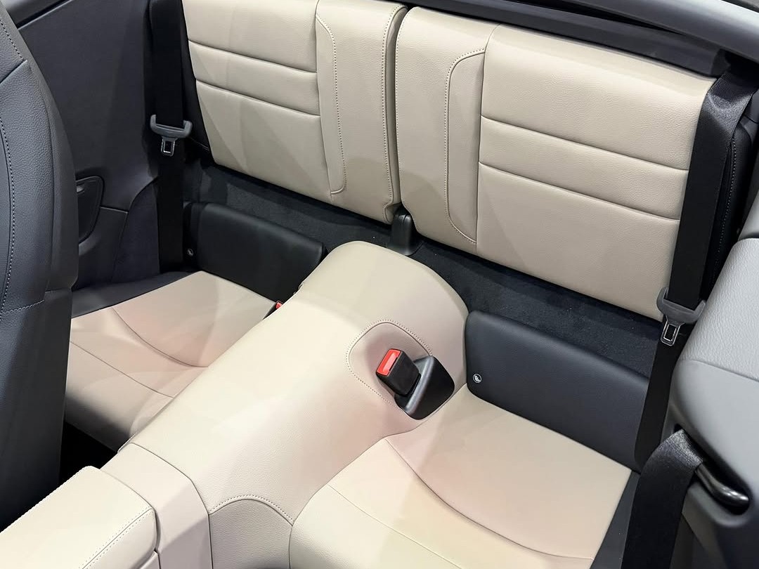 Porsche 911 CARRERA 2025 - Image 2