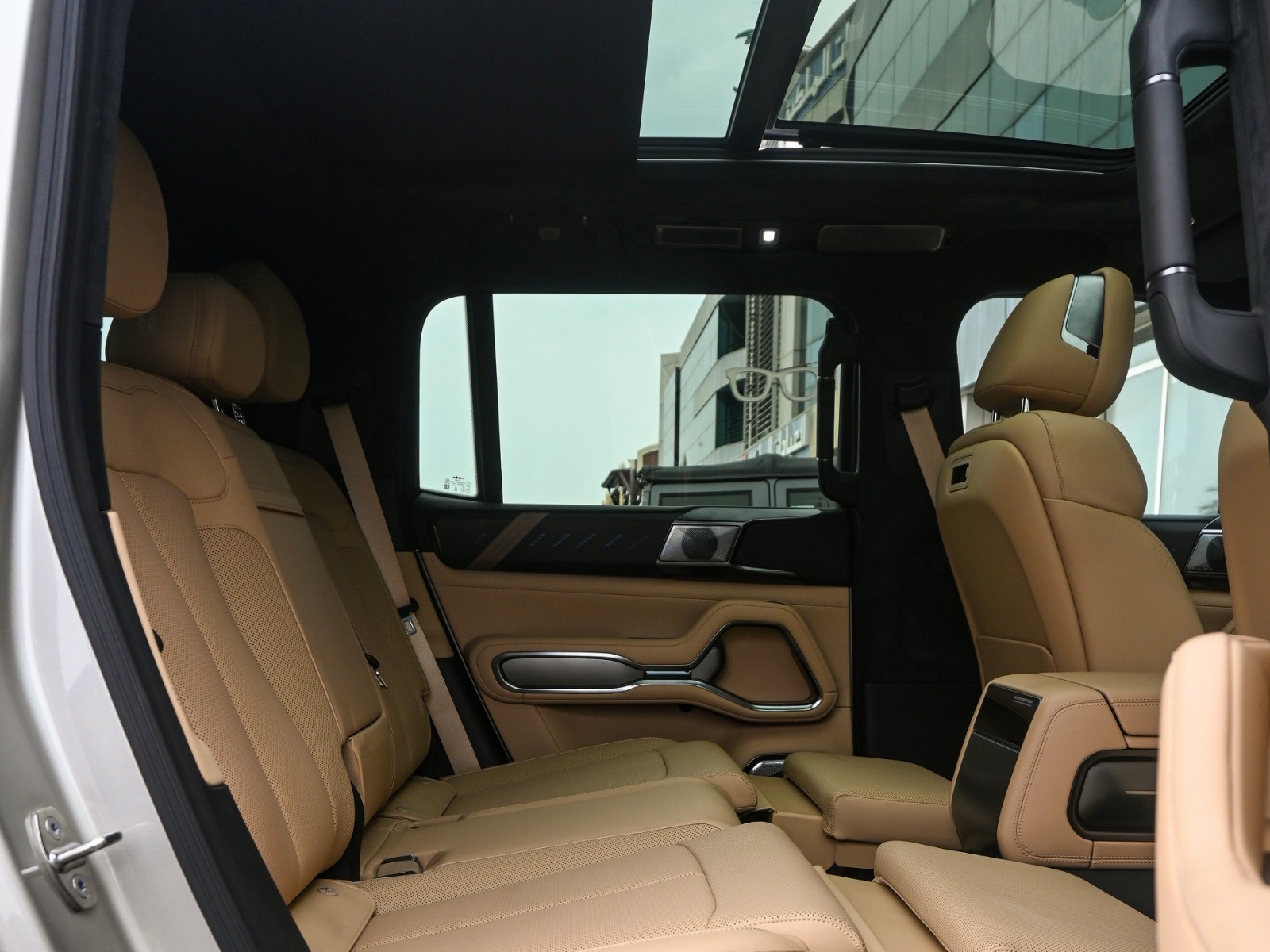 BYD  LEOPARD 8 2025 - Image 4