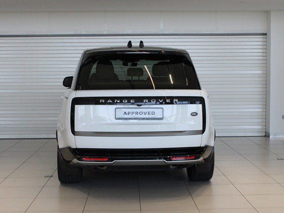 Land Rover Range Rover Vogue HSE 2023 - Image 4