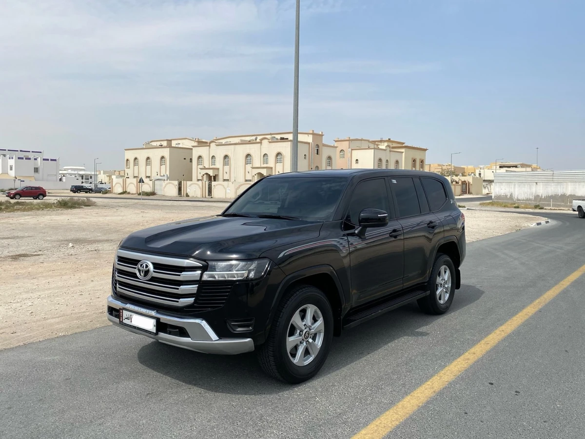 Toyota Land Cruiser GXR v6 2022