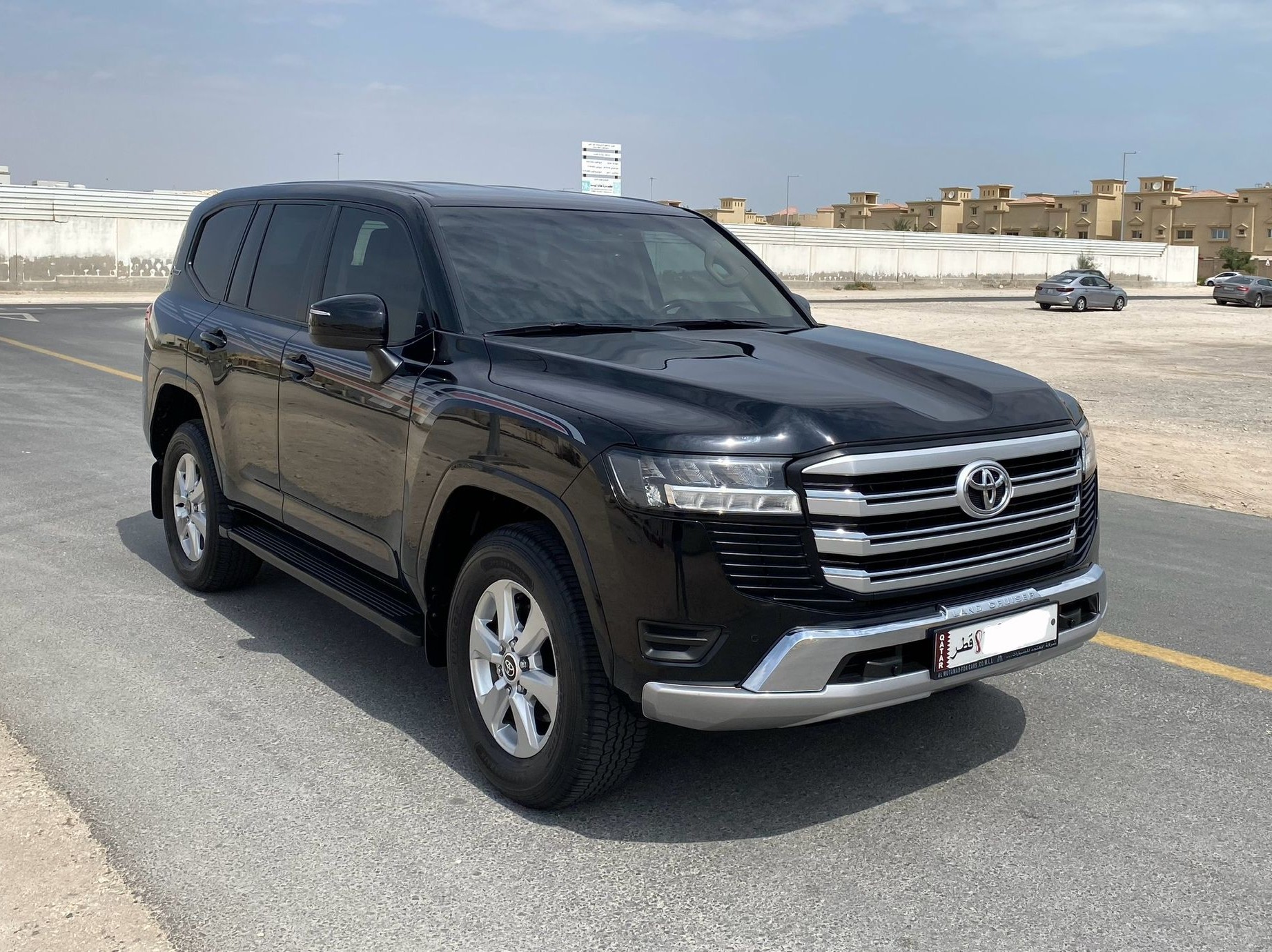 Toyota Land Cruiser GXR v6 2022 - Image 3