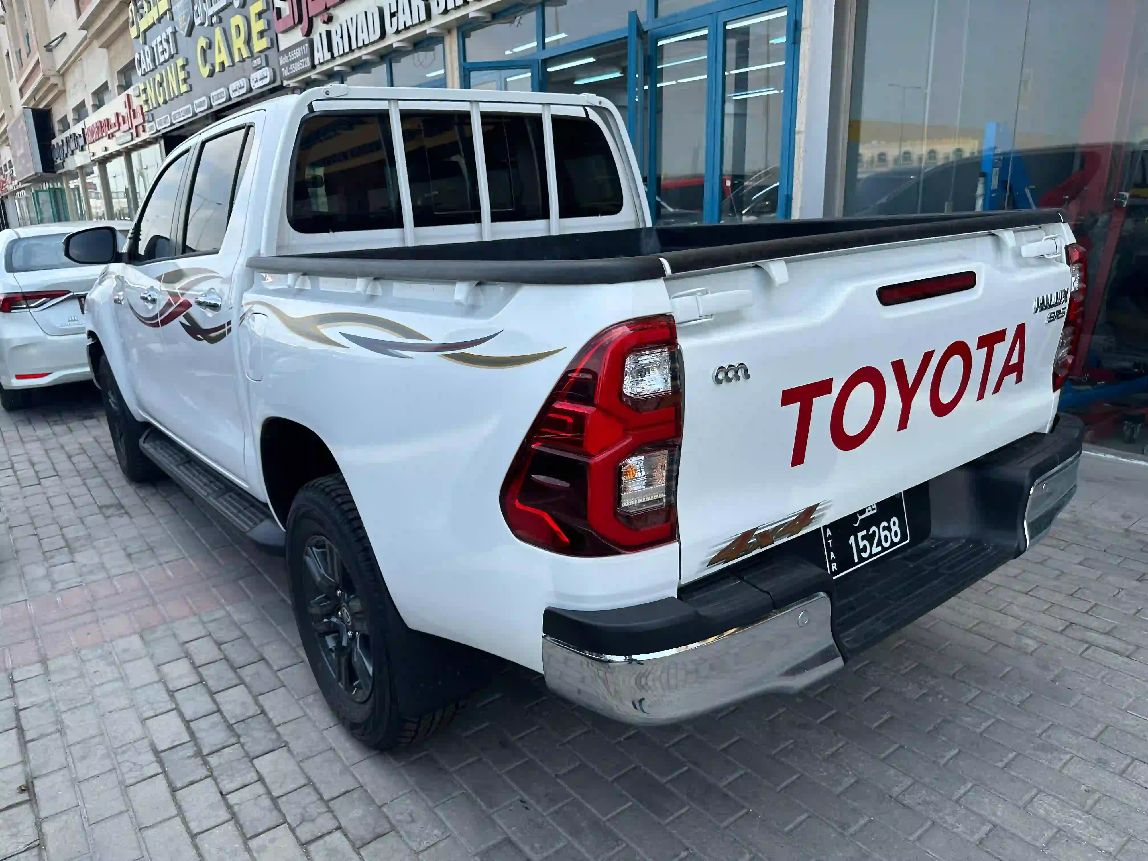 Toyota Hilux 2025 - Image 4