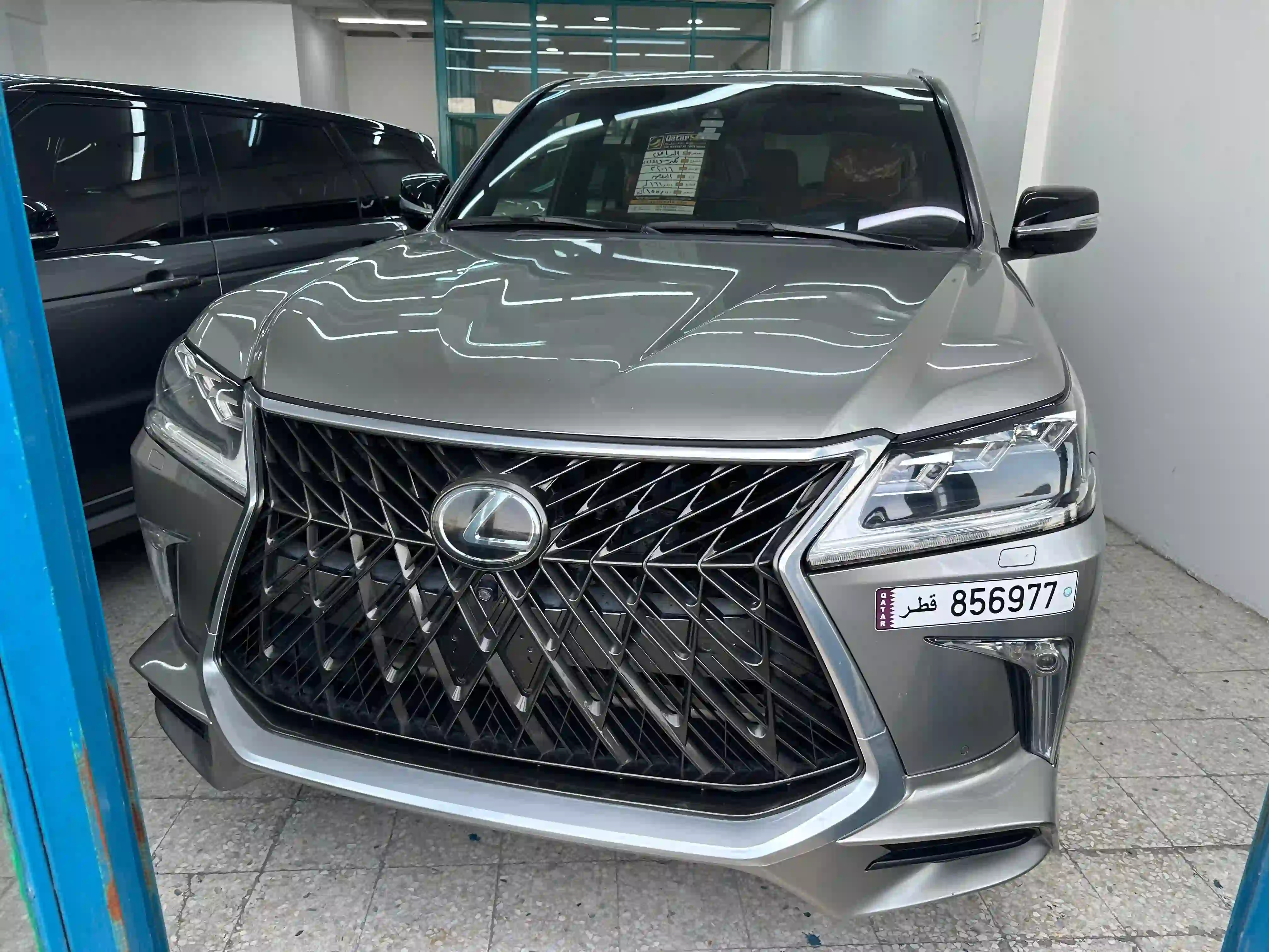 Lexus LX 570 S 2016