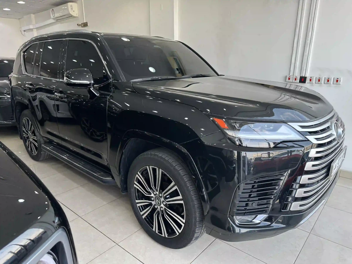 Lexus LX 600 2024