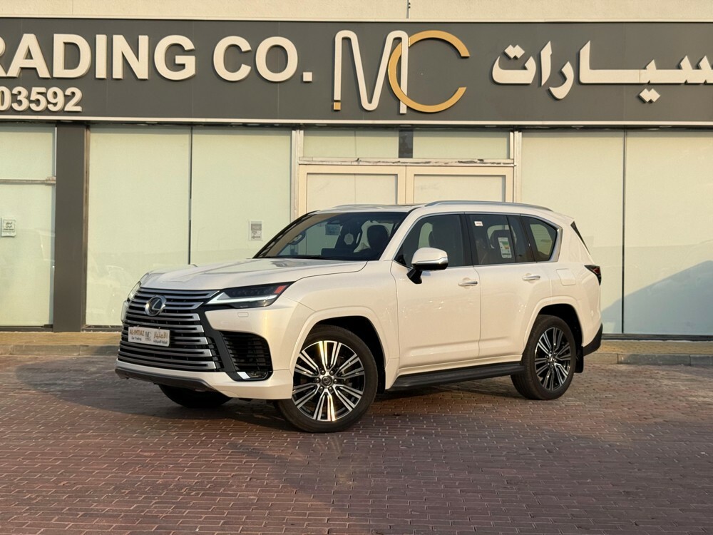 Lexus LX 600 Luxury  2025 - Image 1