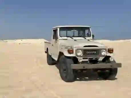Toyota Land Cruiser Standard 1981 - Image 2