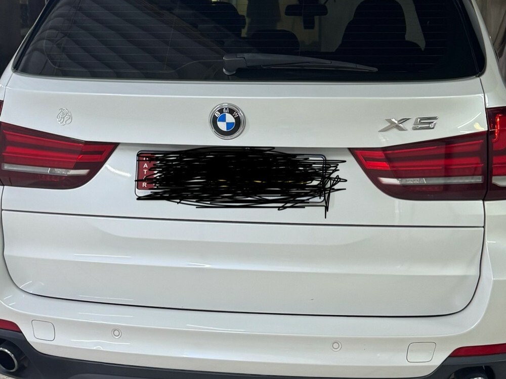 BMW 5-Series 535 i 2016 - Image 2
