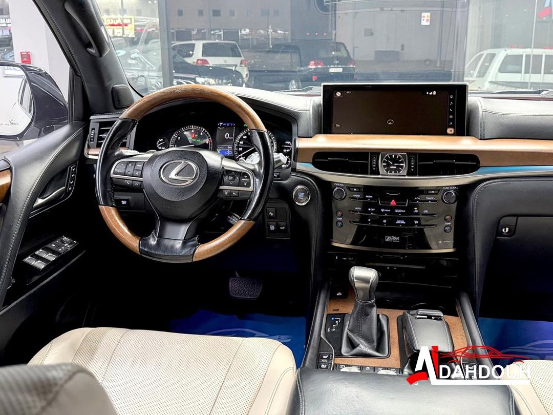 Lexus LX 570 2017 - Image 3