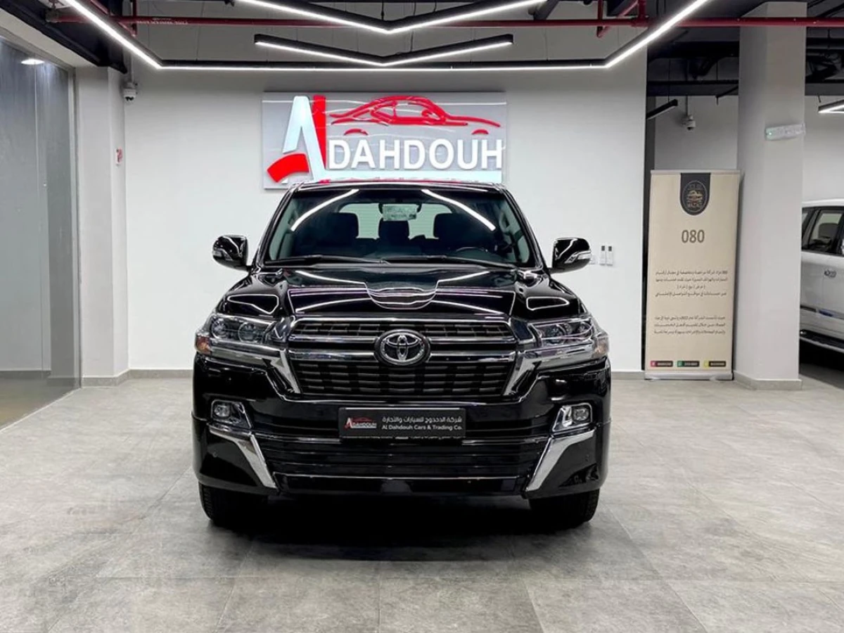Toyota Land Cruiser GXR Grand Touring 2021