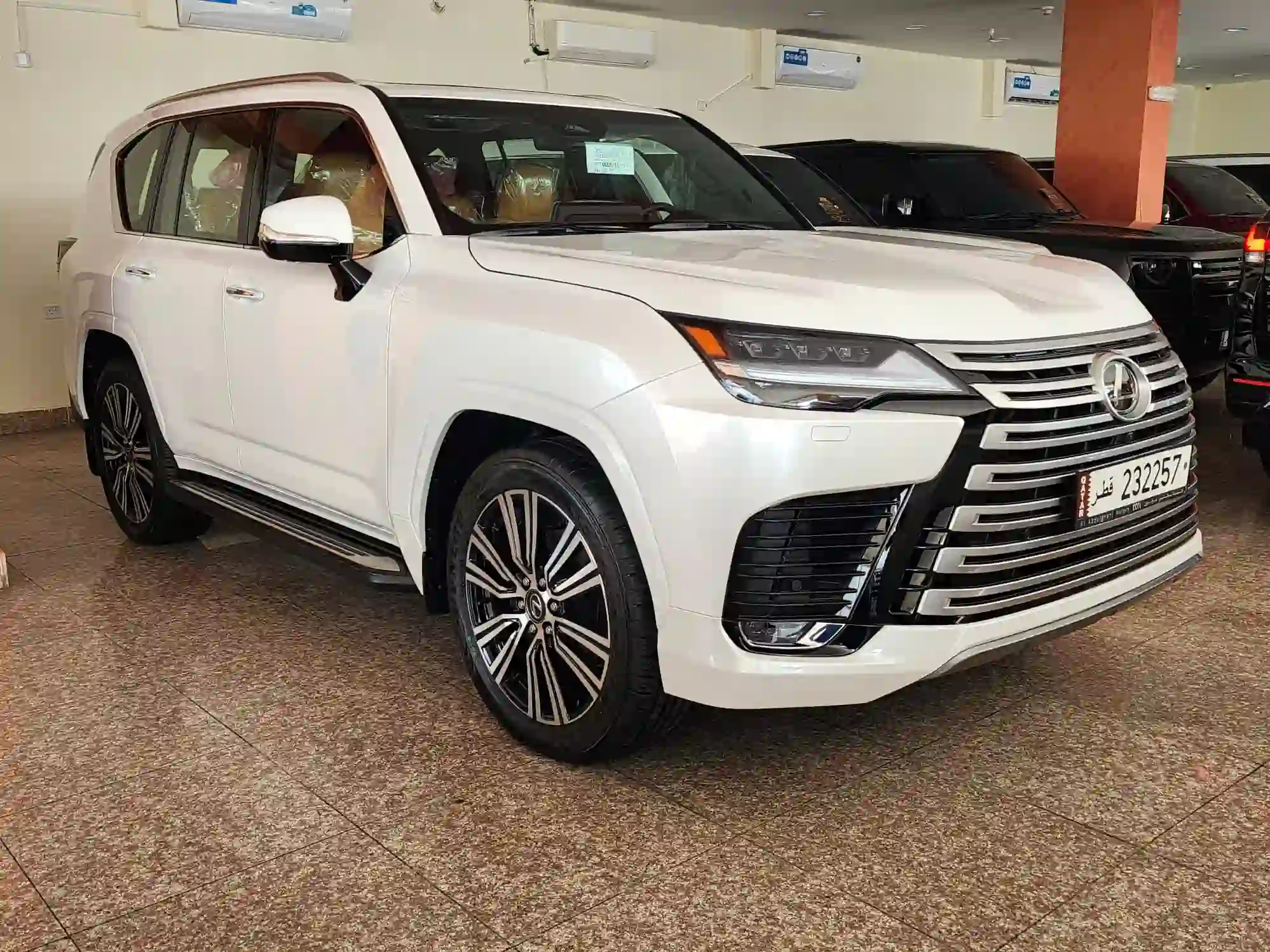 Lexus LX 600 2026 - Image 2