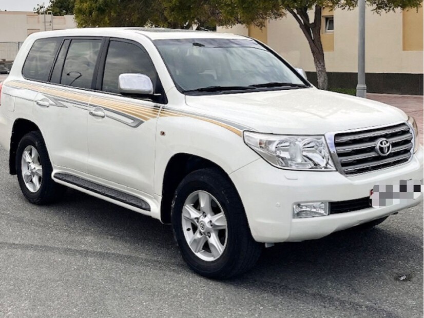 Toyota Land Cruiser VX.R 2010 - Image 2