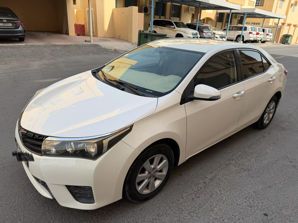 Toyota Corolla XLi 2014 - Image 2