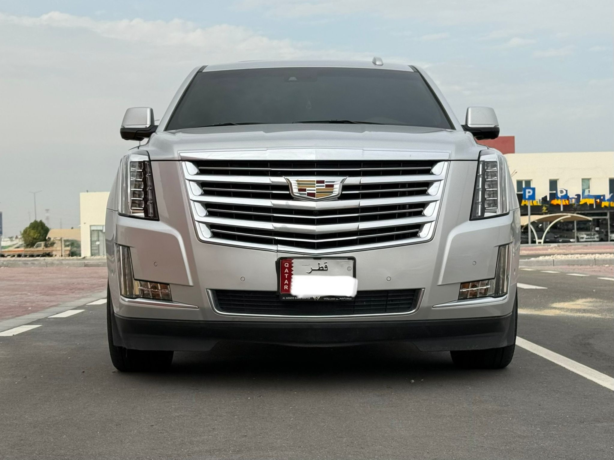 Cadillac Escalade Platinum 2018 - Image 2