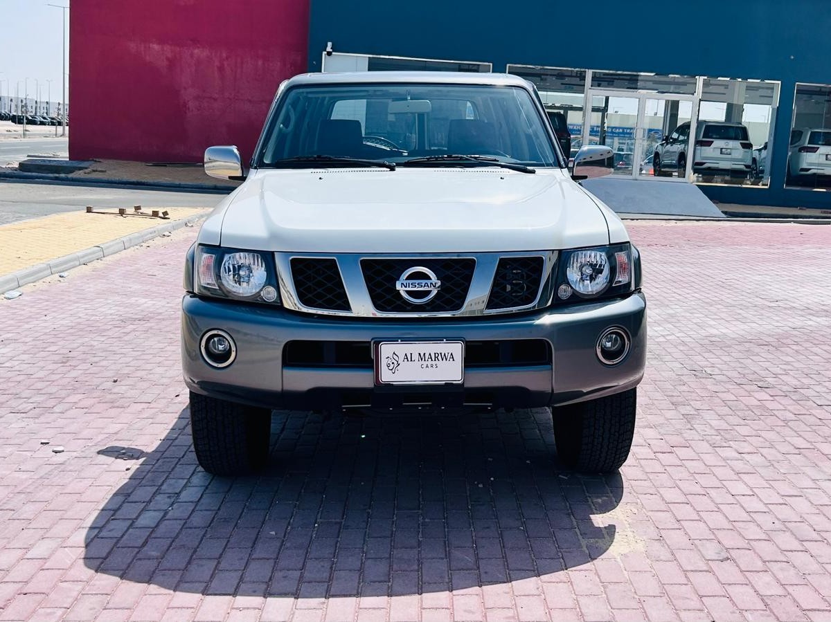 Nissan Patrol Super Safari  Al Ostoura  2024 - Image 2