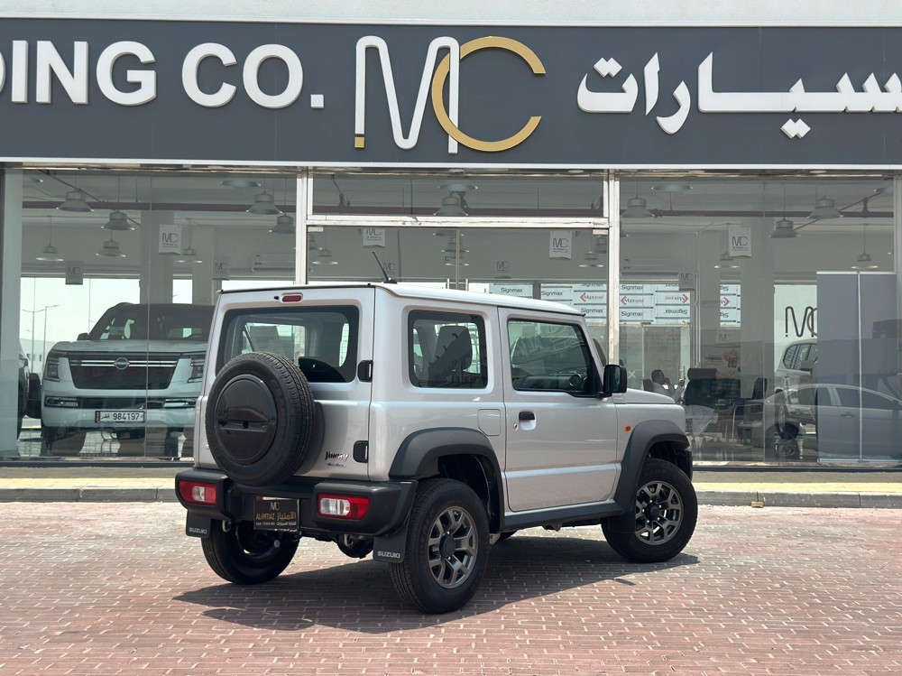 Suzuki Jimny 2025 - Image 4