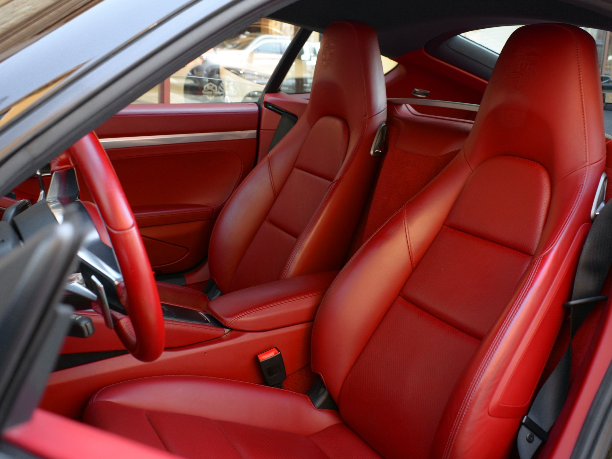 Porsche CAYMAN 718 2019 - Image 2