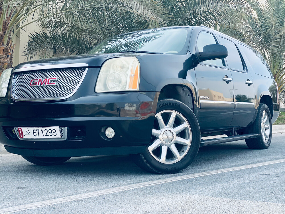 GMC Yukon Denali XL 2011 - Image 3