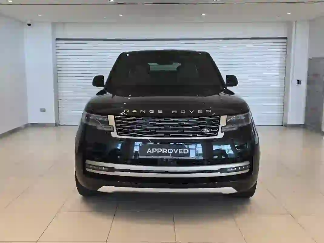 Land Rover Range Rover Vogue HSE 2025 - Image 2