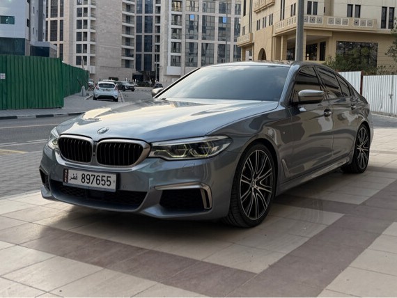 BMW 5-Series 550 i 2017 - Image 2