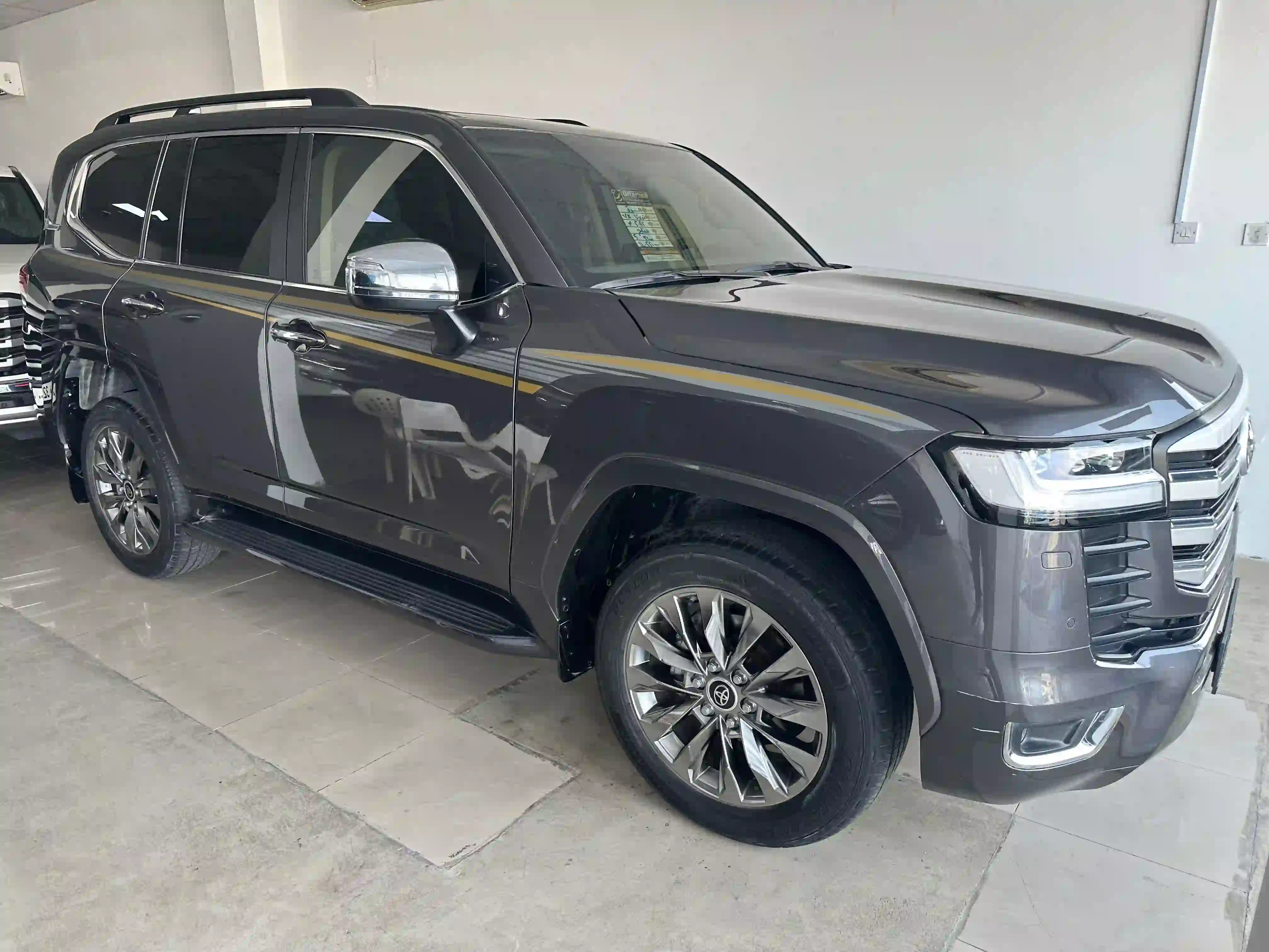 Toyota Land Cruiser VX 2022