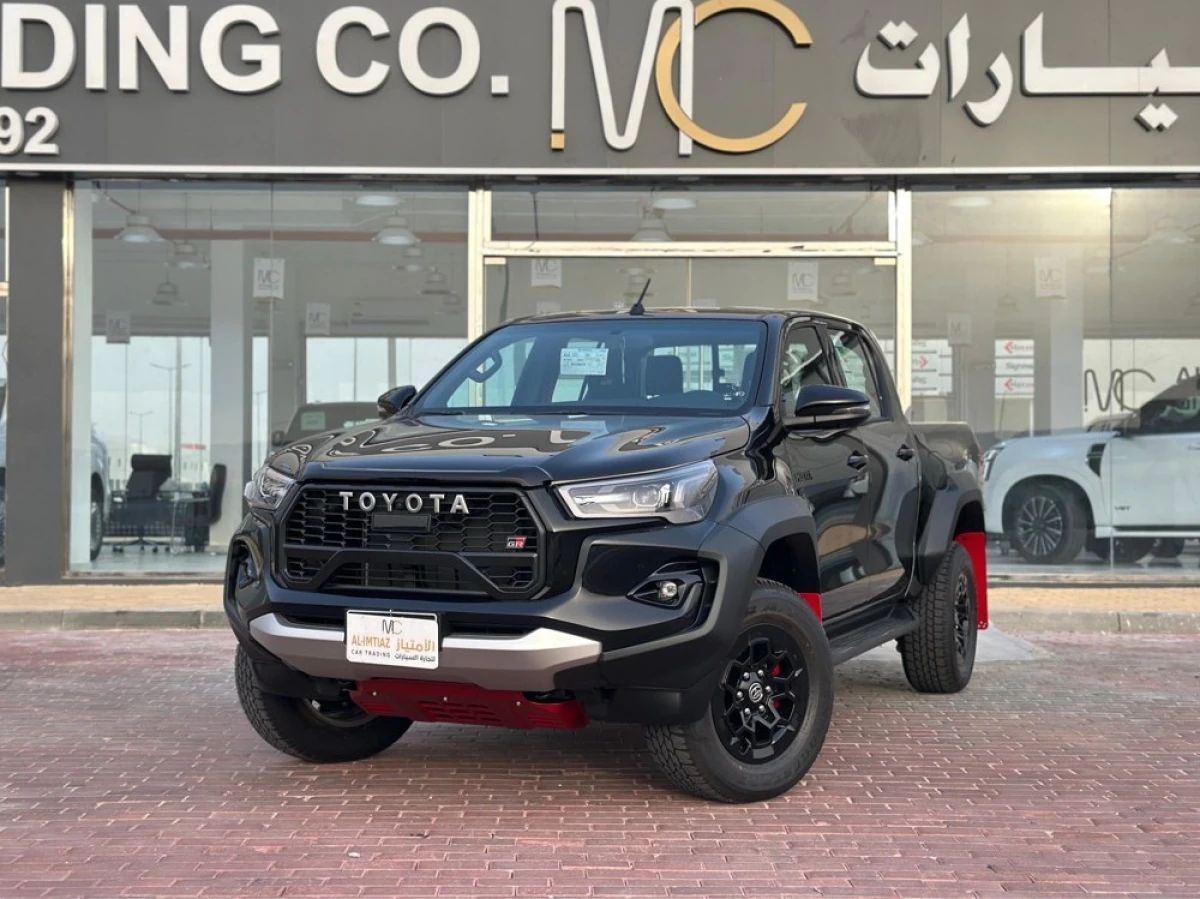 Toyota Hilux GR 2025