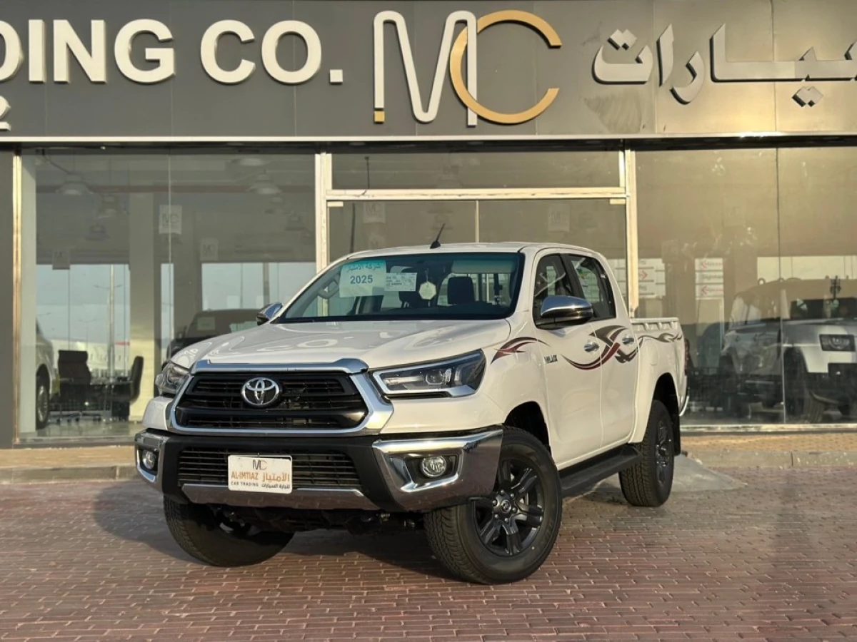 Toyota Hilux 4X4 2025
