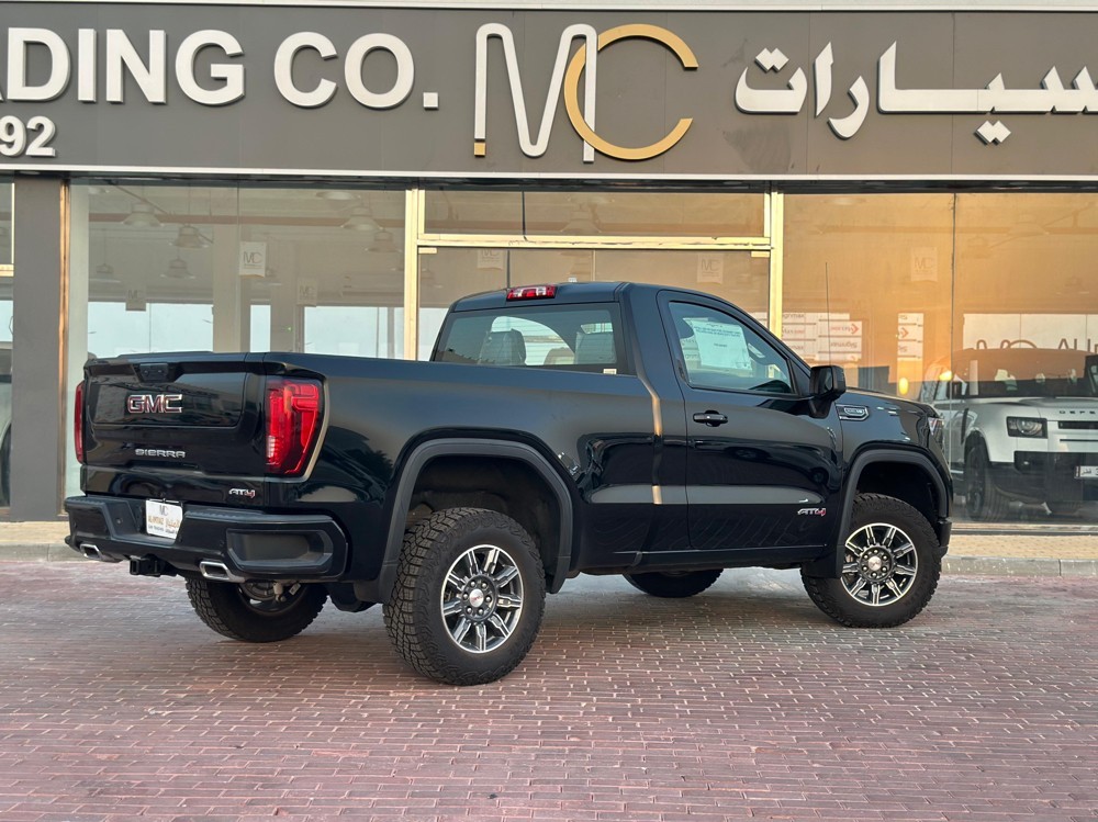 GMC Sierra AT4 2024 - Image 4