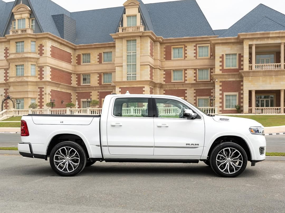 Dodge Ram Tungsten 2025 - Image 2