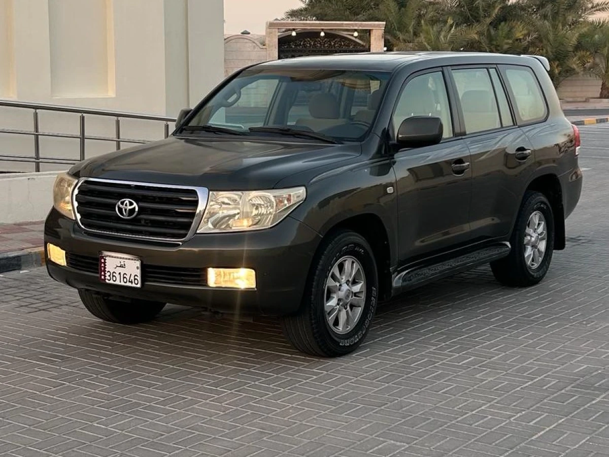 Toyota Land Cruiser GX 2011