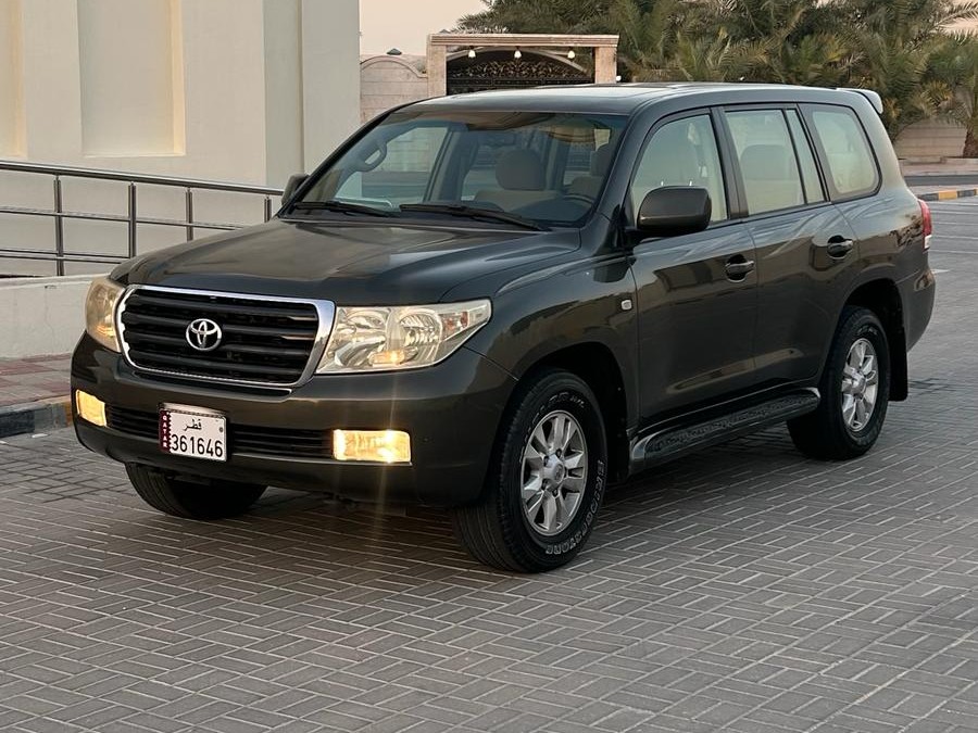 Toyota Land Cruiser GX 2011