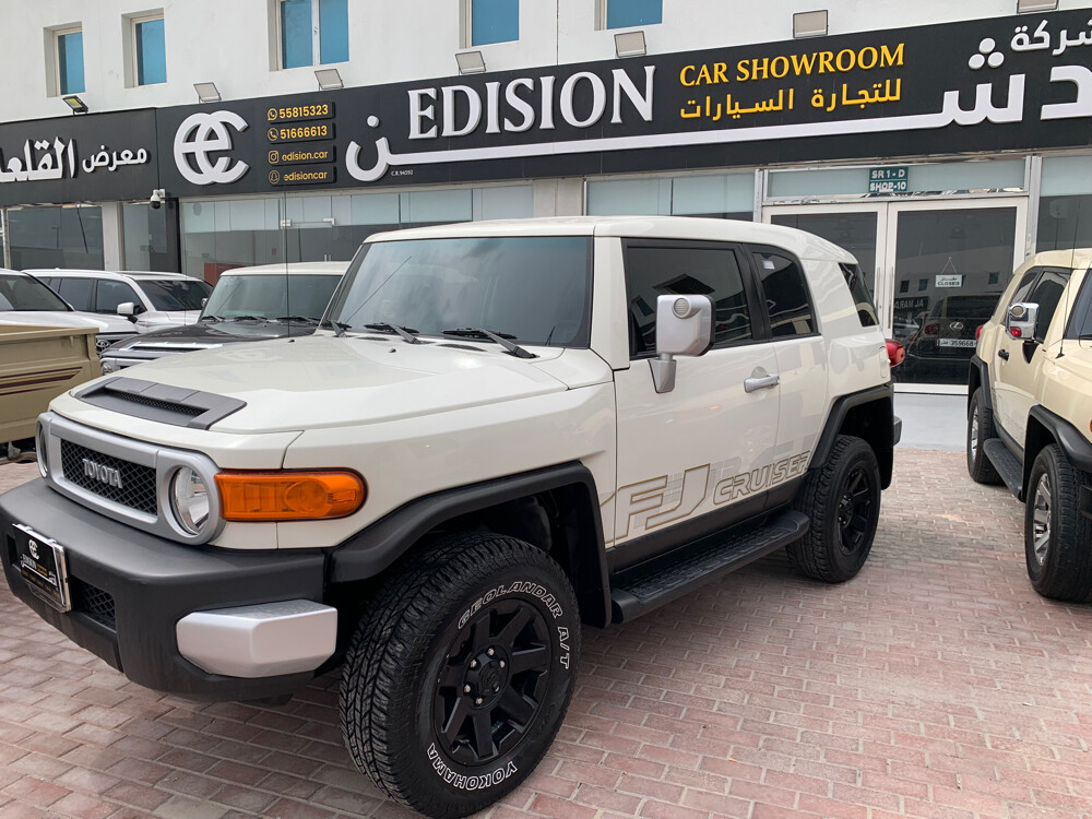 Toyota FJ Cruiser 2022 - Image 1